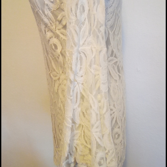 Modern Vintage Boutique coatail Dress - Picture 5 of 6